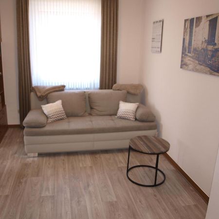 Muttis Apartment เมินเคงลัดบาค ภายนอก รูปภาพ