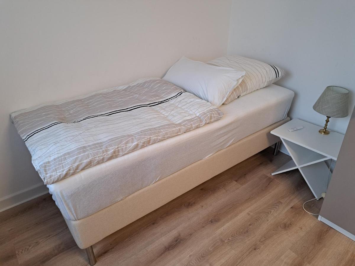 Muttis Apartment เมินเคงลัดบาค ภายนอก รูปภาพ